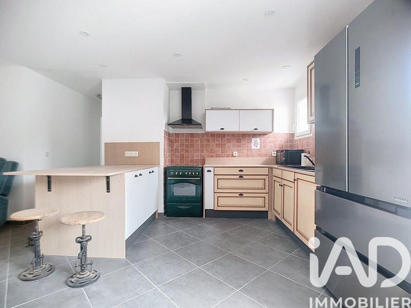 Maison - 90 m² - 5 pièces