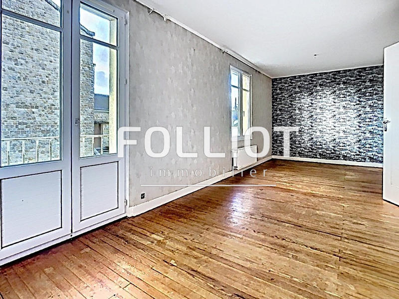 Maison - 169 m² - 12 pièces