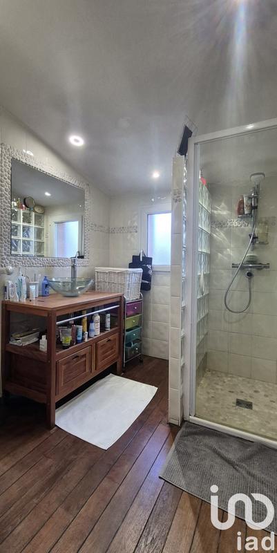 Maison - 200 m² - 4 pièces