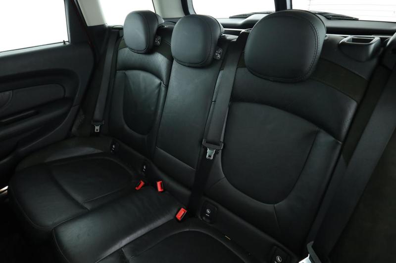 Mini Clubman Cooper Finition Red Hot Chili Bva 136 ch