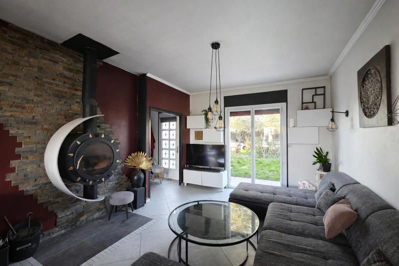 Maison - 134 m² - 7 pièces