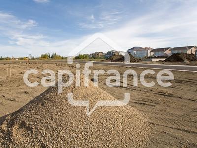 Terrain constructible - 1 355 m²