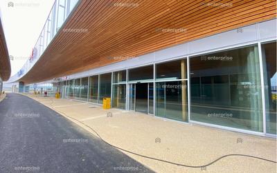 Local commercial - 717 m²