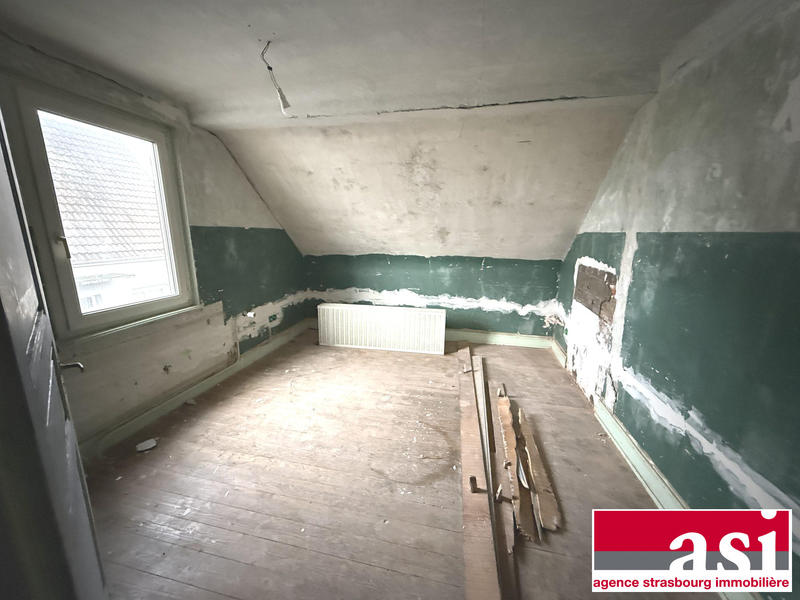 Maison - 137 m² - 7 pièces