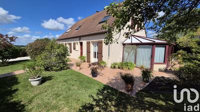 Maison - 145 m² - 9 pièces