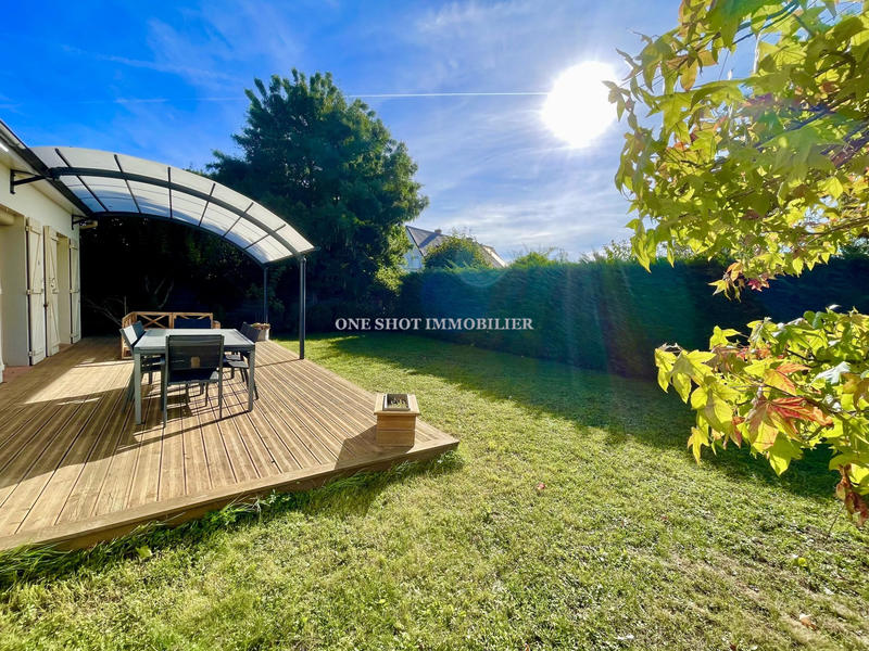 Maison - 231 m² - 7 pièces