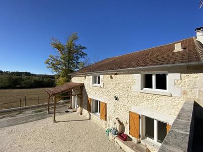 Maison - 253 m² - 5 pièces