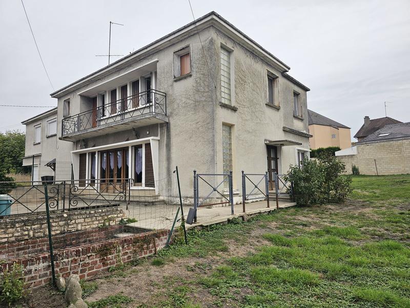 Maison - 180 m² - 6 pièces