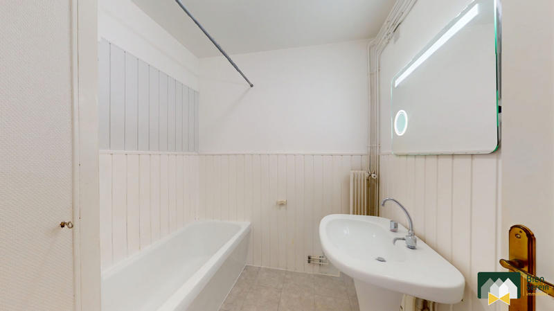 Appartement - 76 m² - 3 pièces