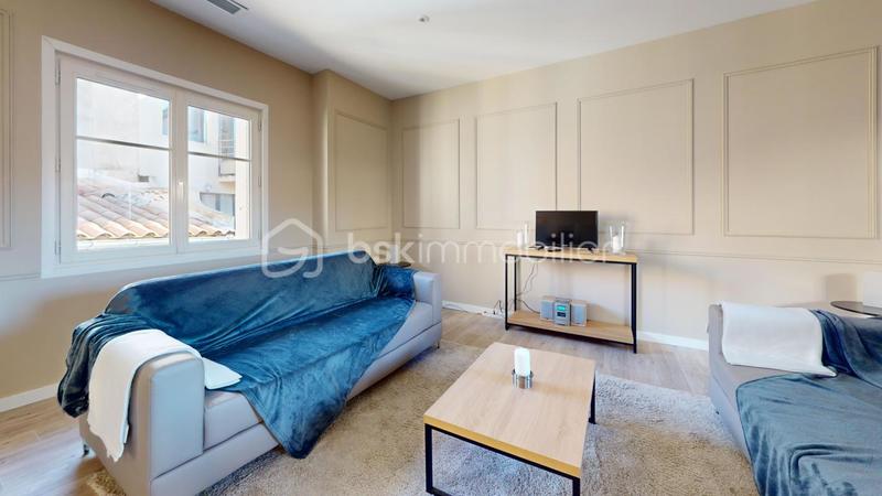 Appartement - 81 m² - 3 pièces