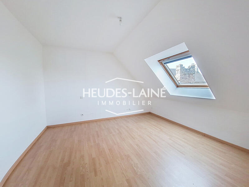 Maison - 104 m² - 6 pièces