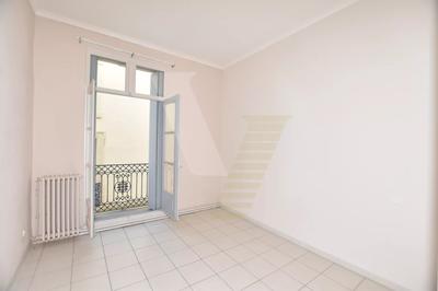 Appartement - 83 m² - 3 pièces