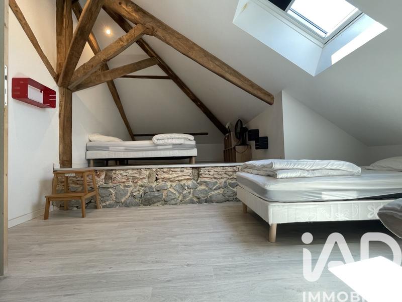 Maison - 240 m² - 10 pièces