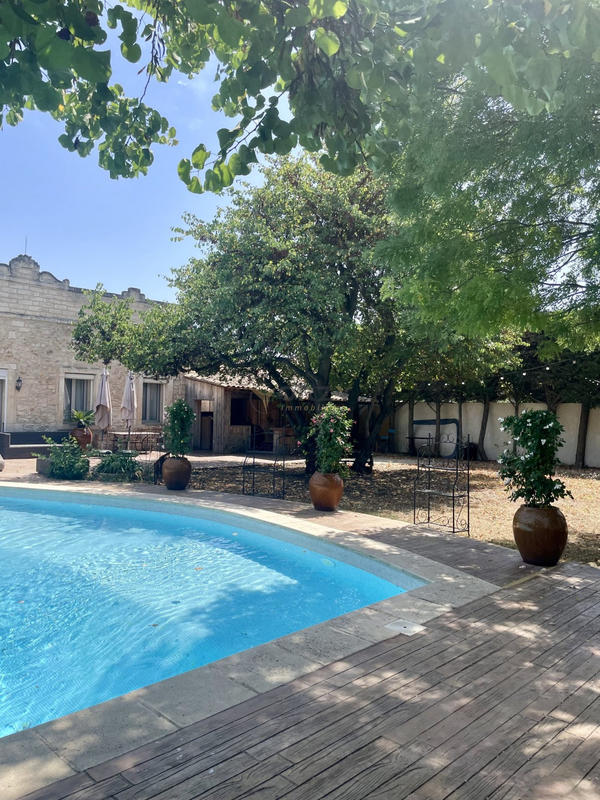 Maison ancienne - 232 m² - 7 pièces