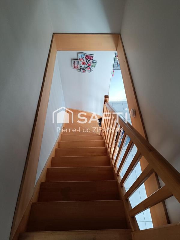 Maison - 104 m² - 5 pièces