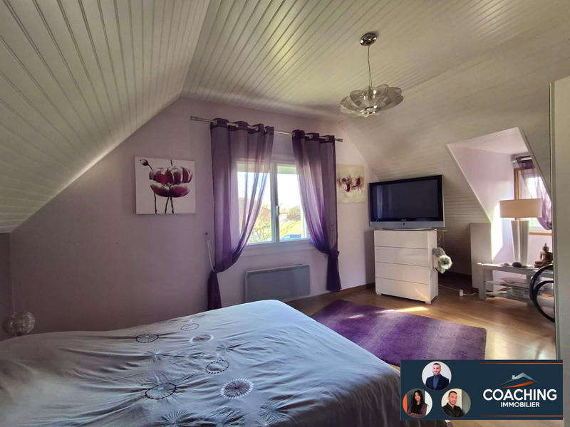 Villa - 168 m² - 8 pièces