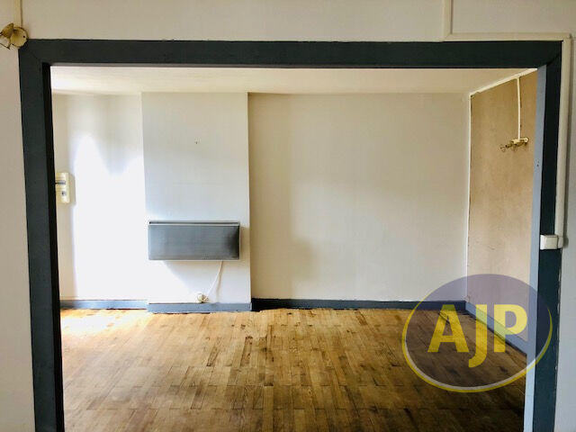 Immeuble - 8 pièces