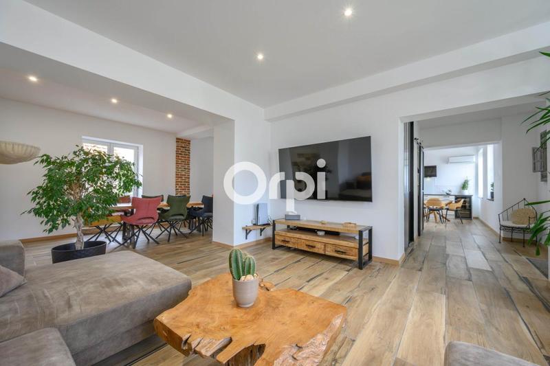 Maison - 177 m² - 6 pièces