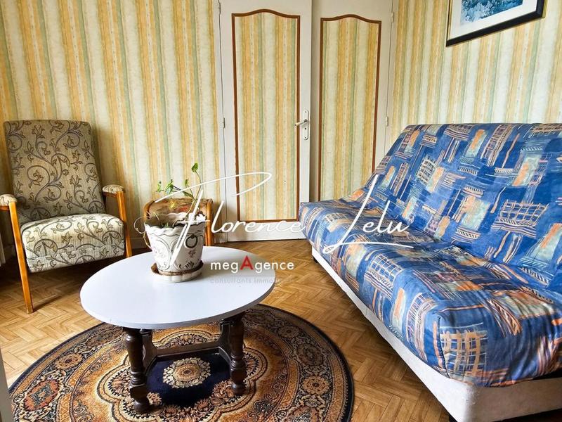 Maison traditionnelle - 112 m² - 6 pièces