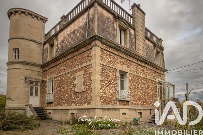 Maison de maîtres - 246 m² - 10 pièces