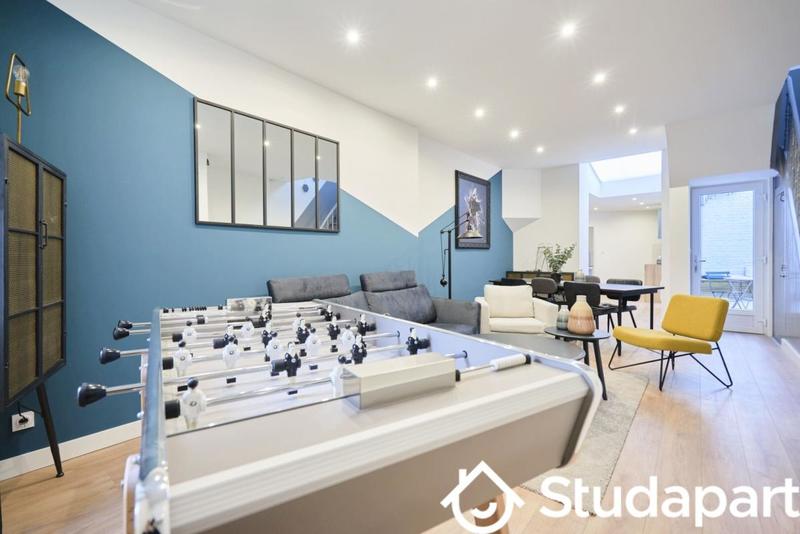 Chambre - 12 m² - 1 pièce