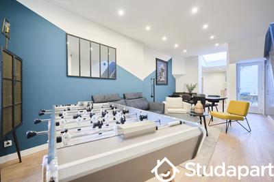 Chambre - 12 m² - 1 pièce