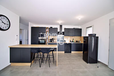 Maison - 91 m² - 4 pièces