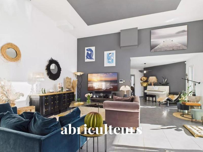 Villa - 139 m² - 5 pièces