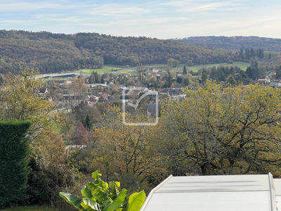 Maison - 146 m² - 7 pièces