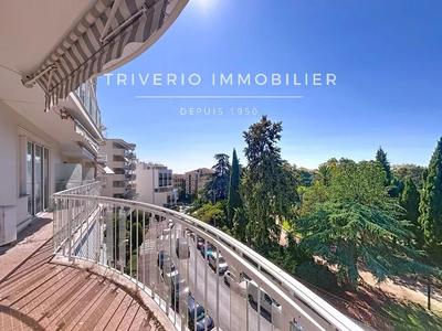 Appartement - 113 m² - 3 pièces