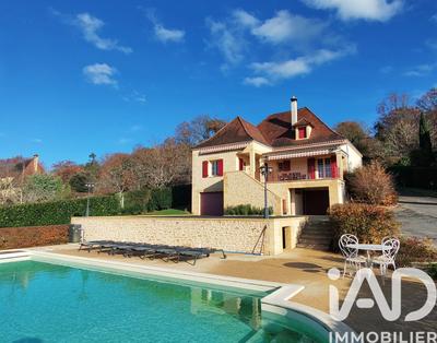 Maison - 173 m² - 7 pièces