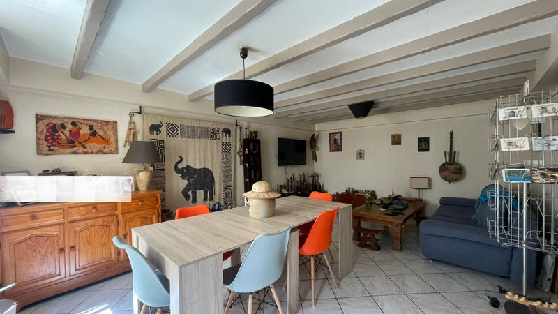 Maison - 121 m² - 4 pièces