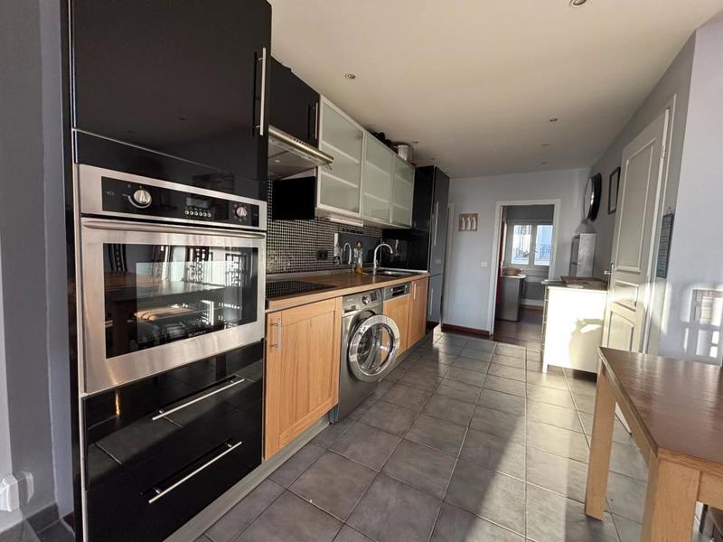 Appartement - 69 m² - 3 pièces