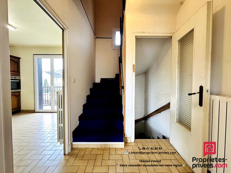 Maison - 105 m² - 6 pièces
