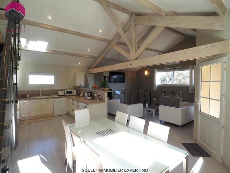 Propriété - 335 m² - 13 pièces