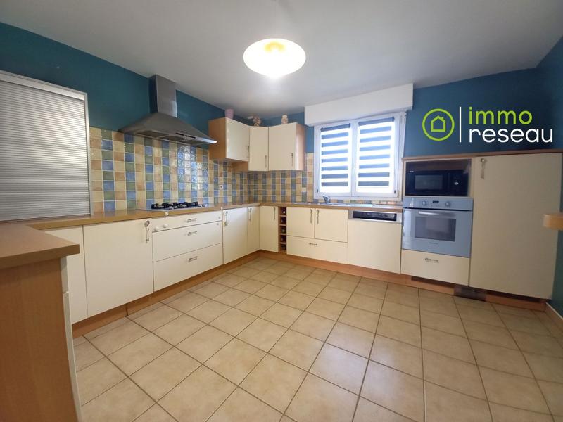 Maison - 147 m² - 6 pièces