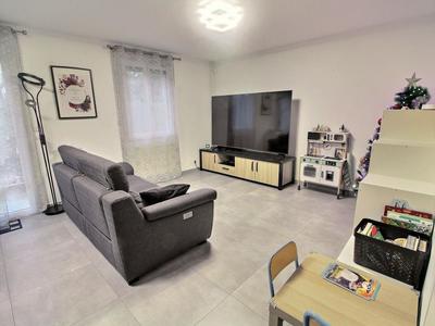 Maison - 87 m² - 4 pièces