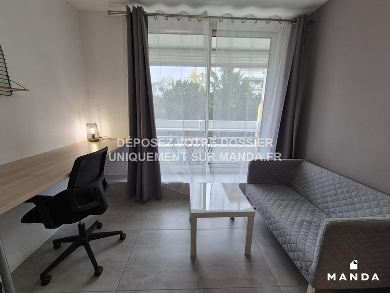 Chambre - 15 m² - 4 pièces