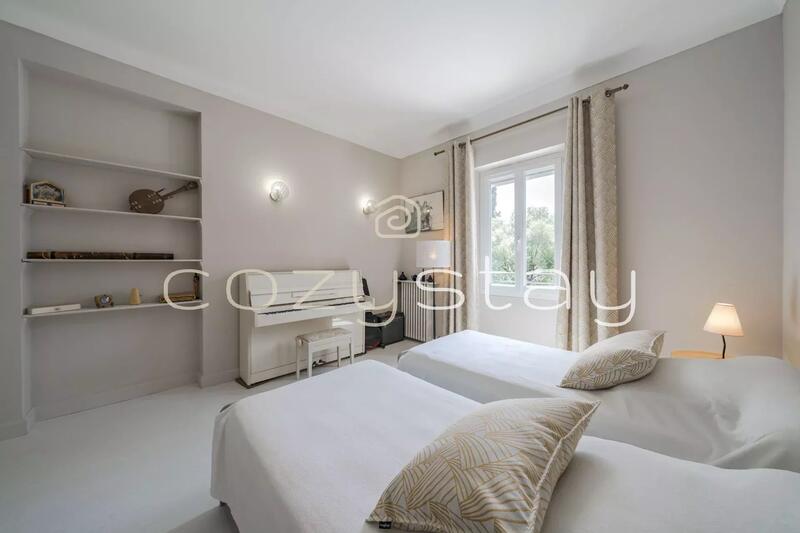 Villa - 162 m² - 6 pièces