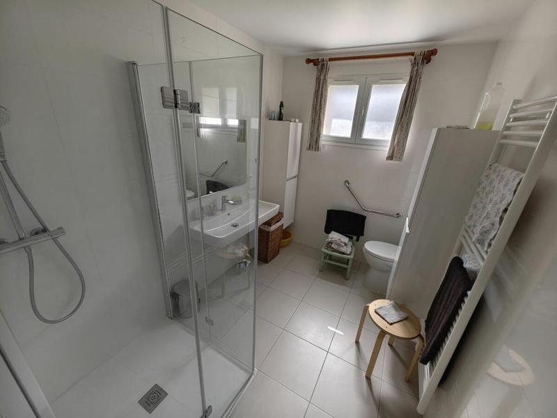 Maison - 175 m² - 12 pièces