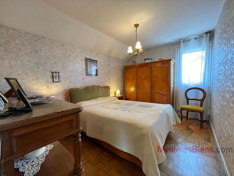 Maison - 96 m² - 5 pièces