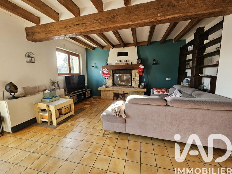 Maison - 121 m² - 6 pièces