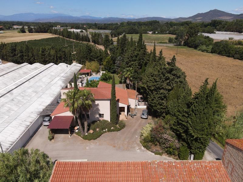 Villa - 230 m² - 9 pièces