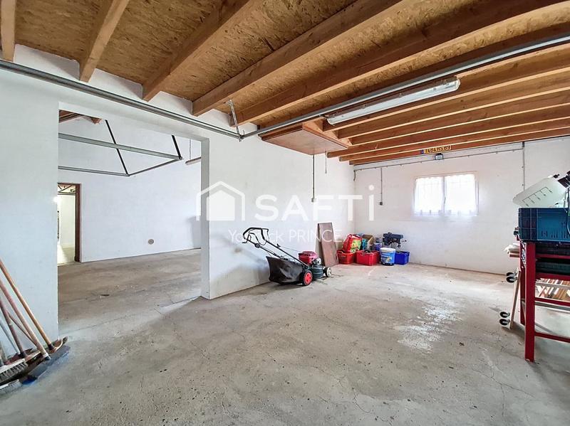 Maison - 102 m² - 7 pièces