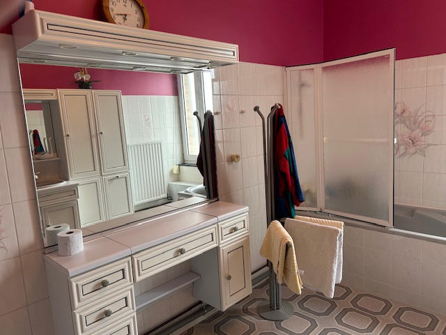 Propriété - 420 m² - 14 pièces