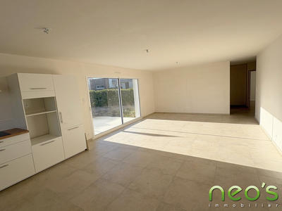 Maison - 92 m² - 4 pièces