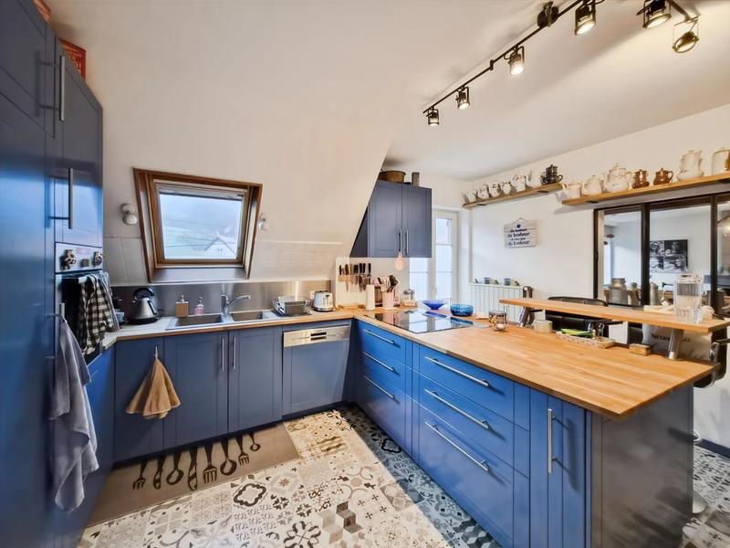 Maison - 195 m² - 6 pièces