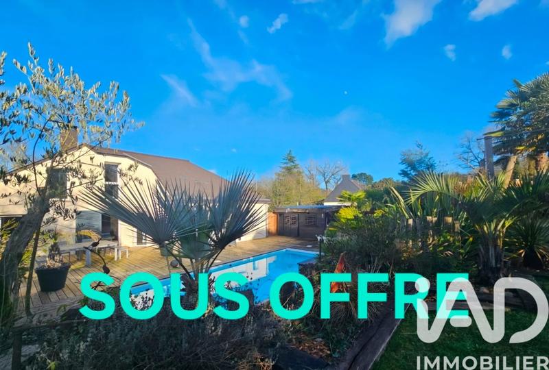 Maison de maîtres - 177 m² - 8 pièces