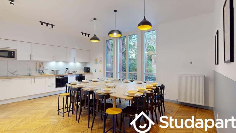 Chambre - 12 m² - 1 pièce