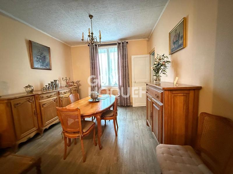 Maison - 86 m² - 5 pièces